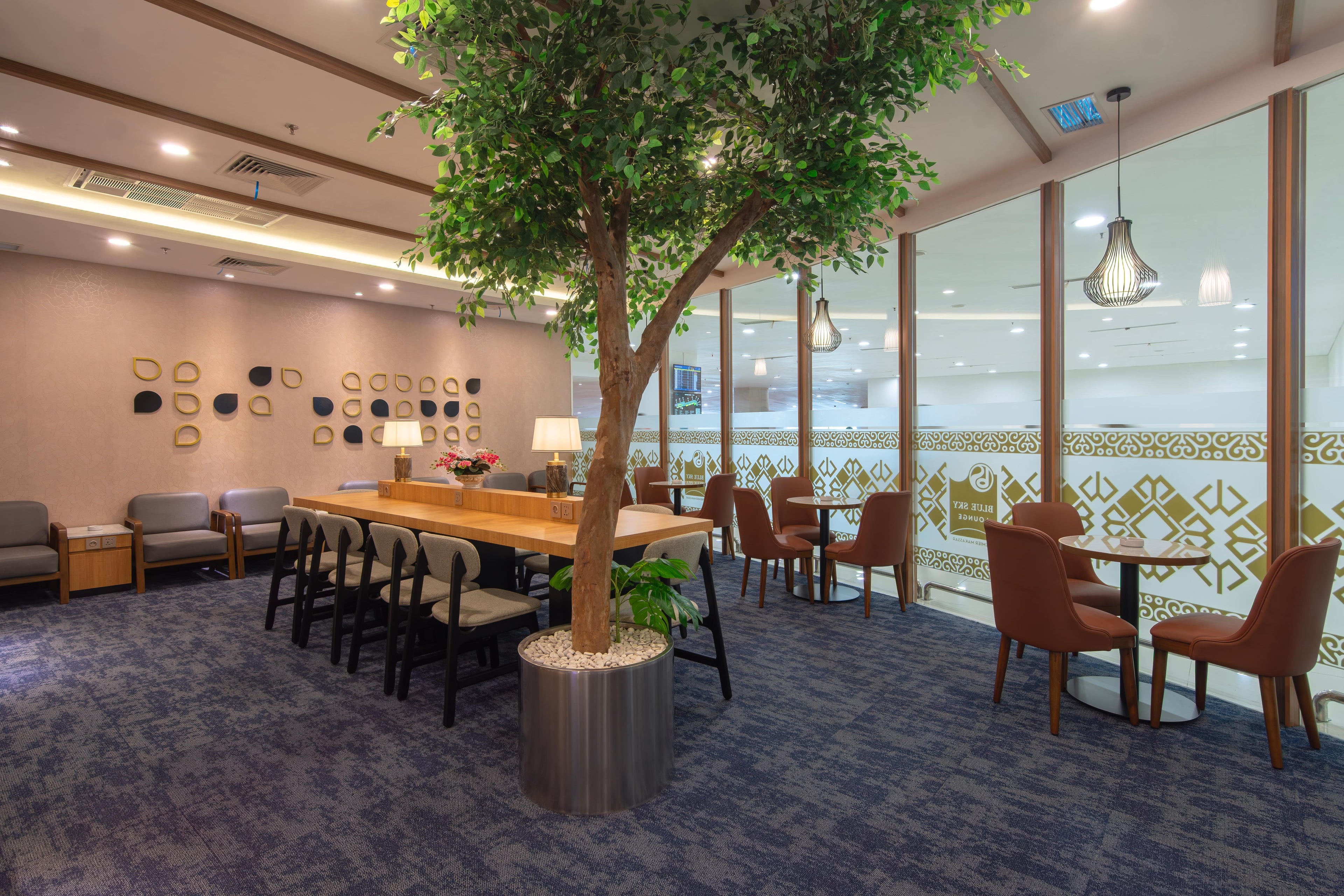 Blue Sky Premier Lounge Makassar